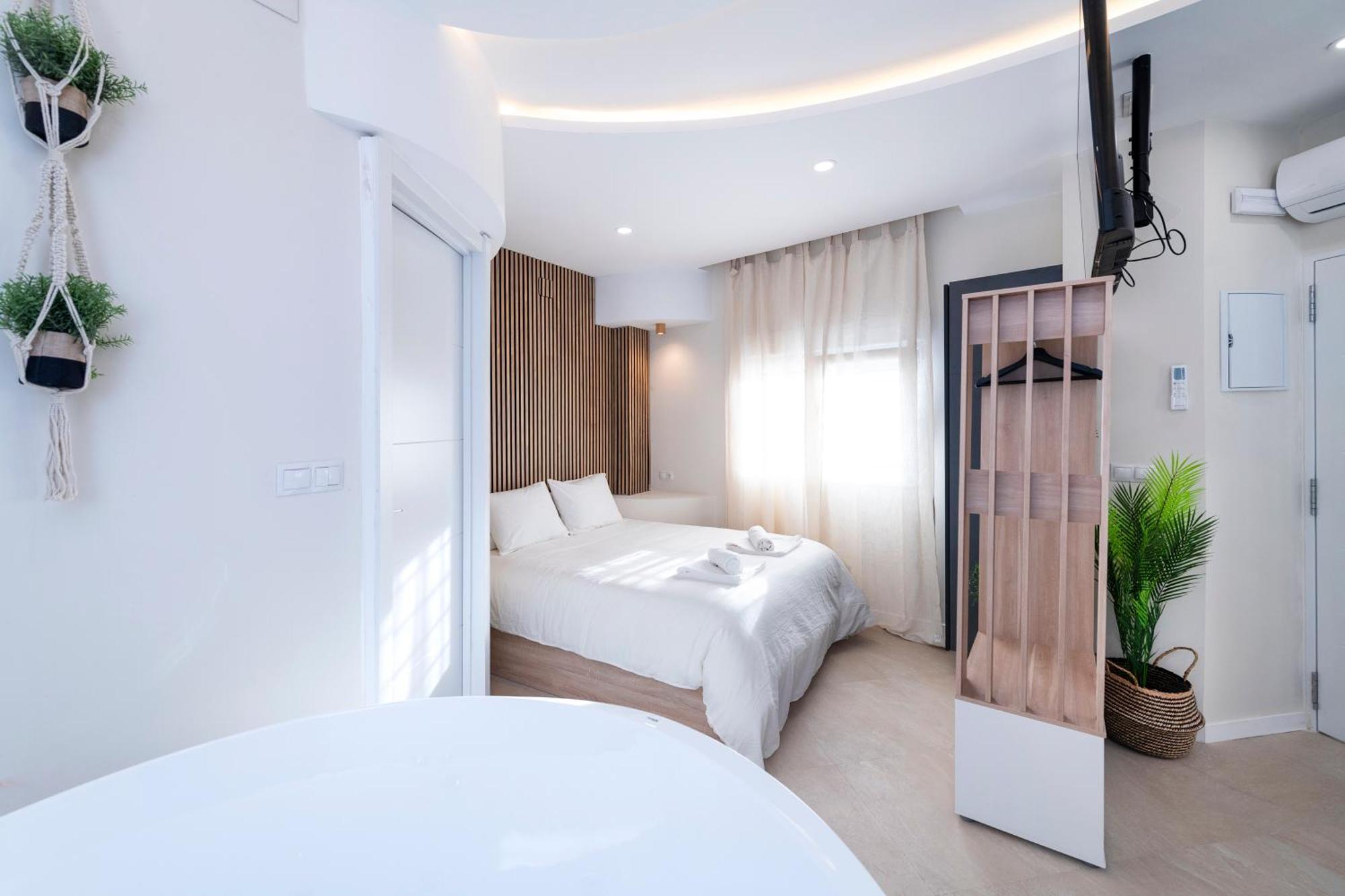Malaga Boutique V.V Luxury Jacuzzy公寓 外观 照片
