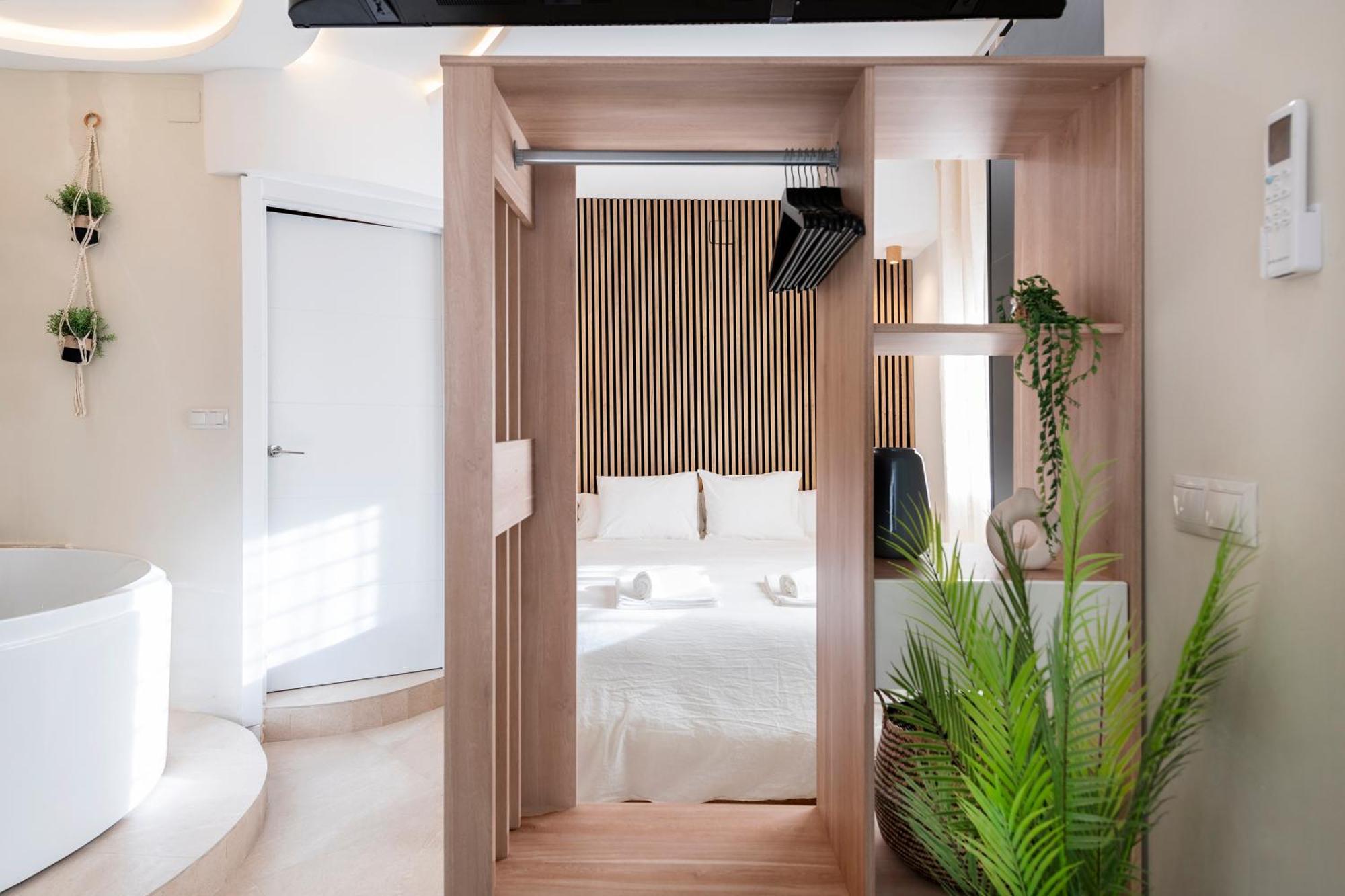 Malaga Boutique V.V Luxury Jacuzzy公寓 外观 照片