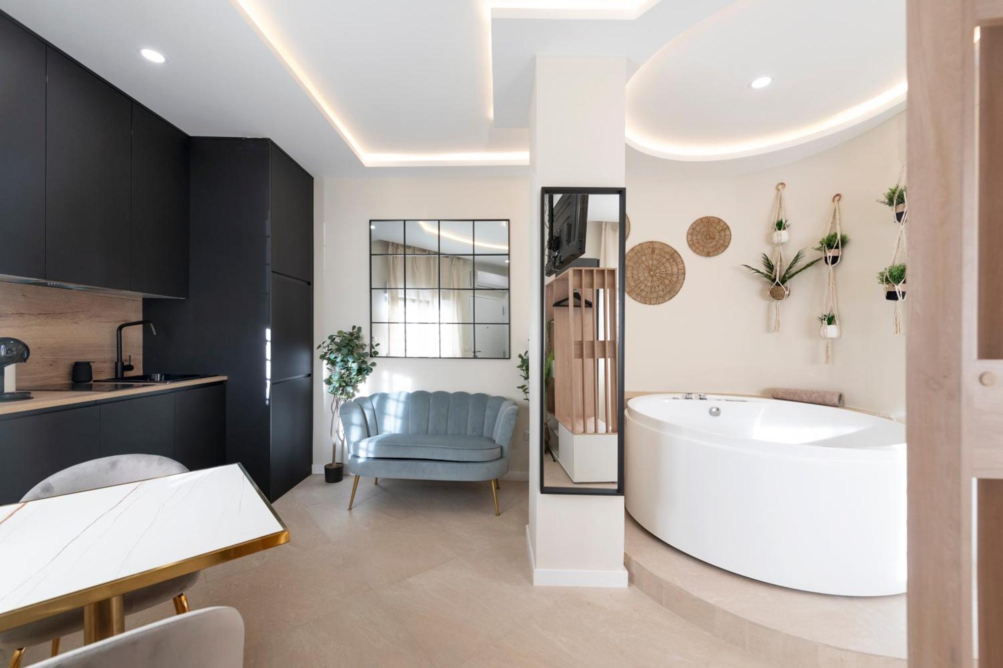 Malaga Boutique V.V Luxury Jacuzzy公寓 外观 照片